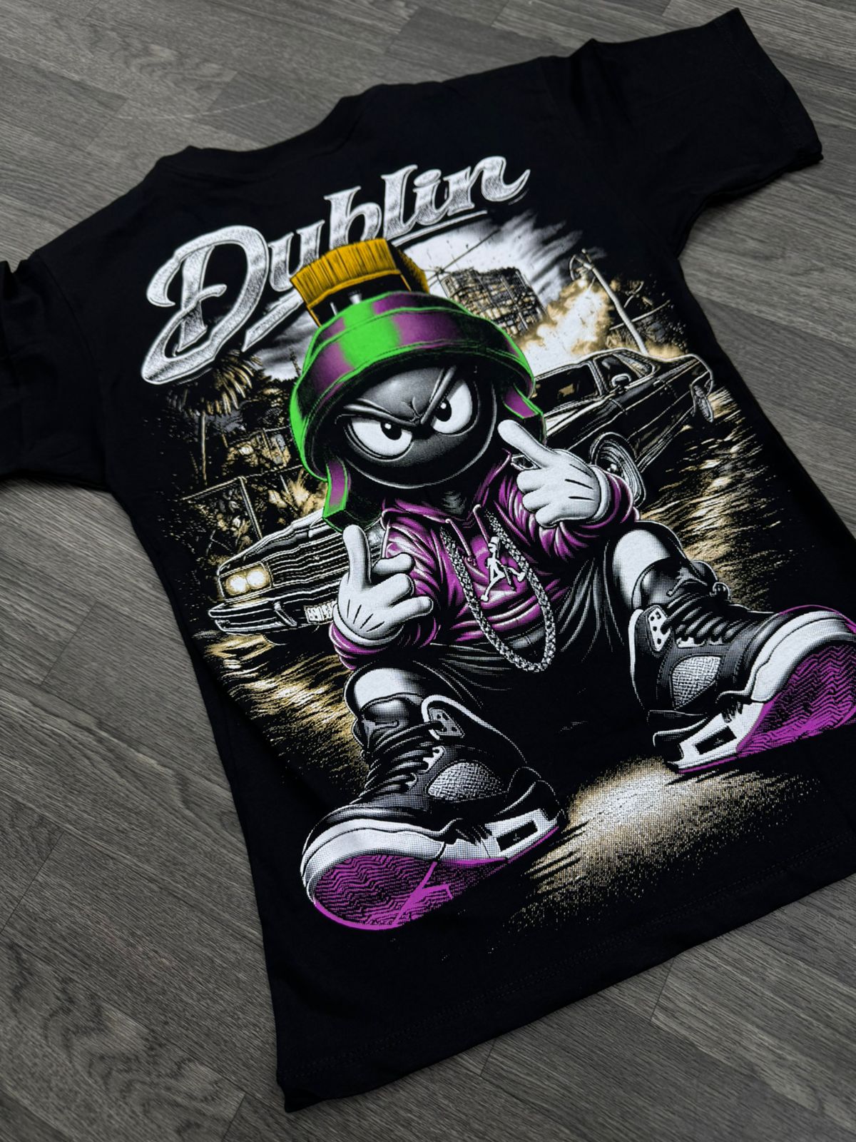 CAMISTA ESTILO URBANO MARV _